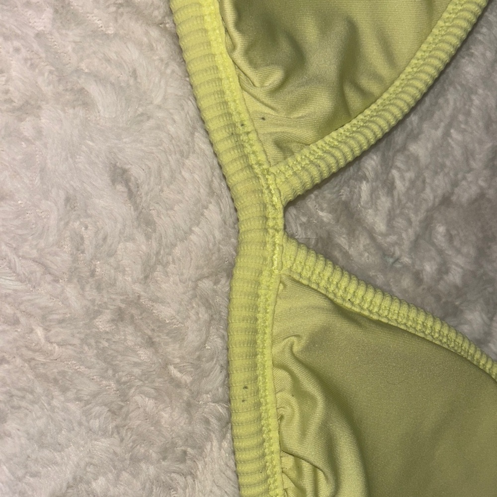 Green Ribbed Bikini Top - Picture 3 of 4